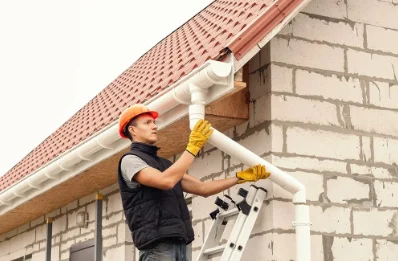 Pose et remplacement de gouttières à Hilbesheim